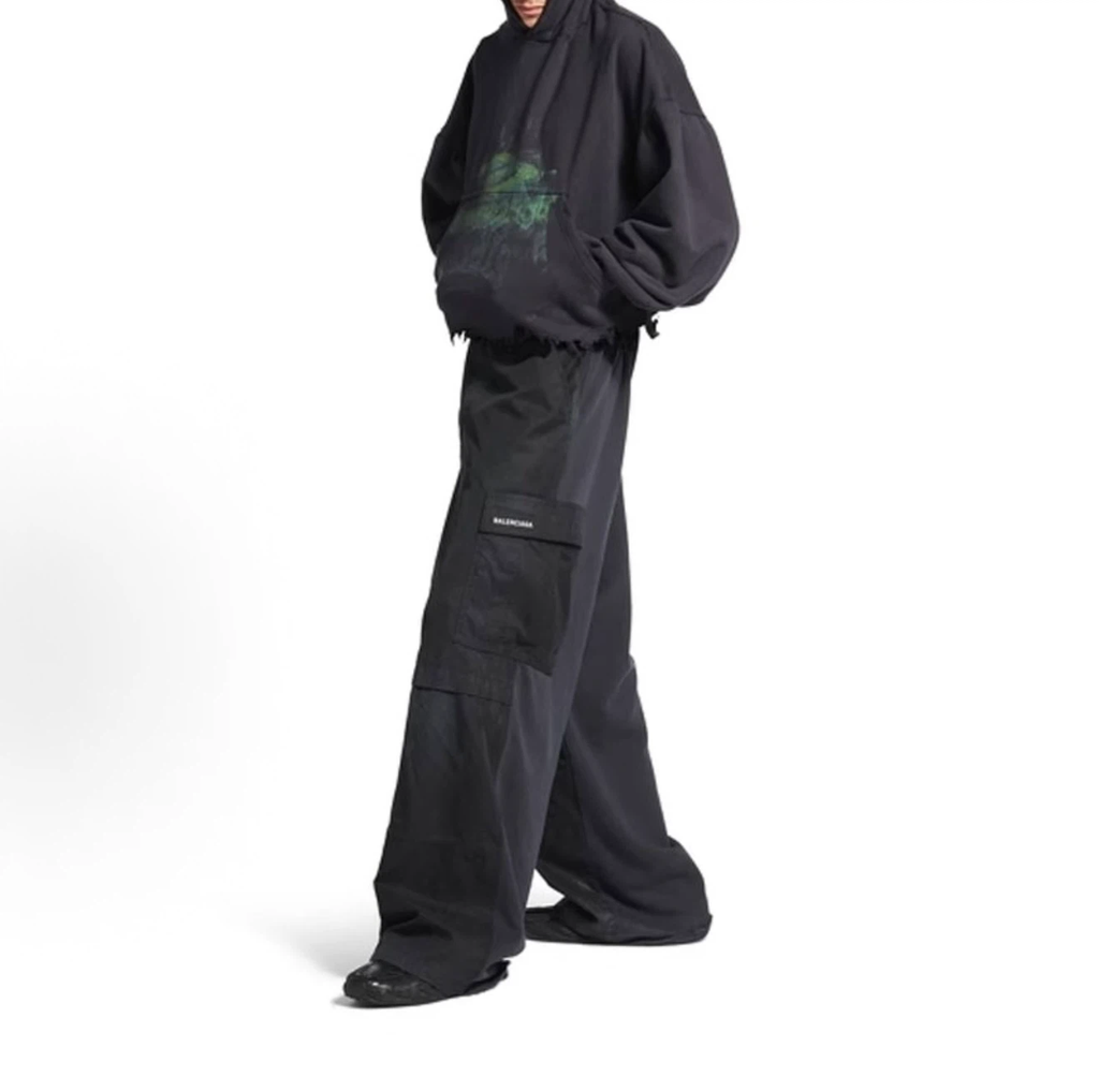 Balenciaga DIY Imprint Cropped Hoodie, Frayed Hem Distressed Black Halloween Streetwear Hoodie